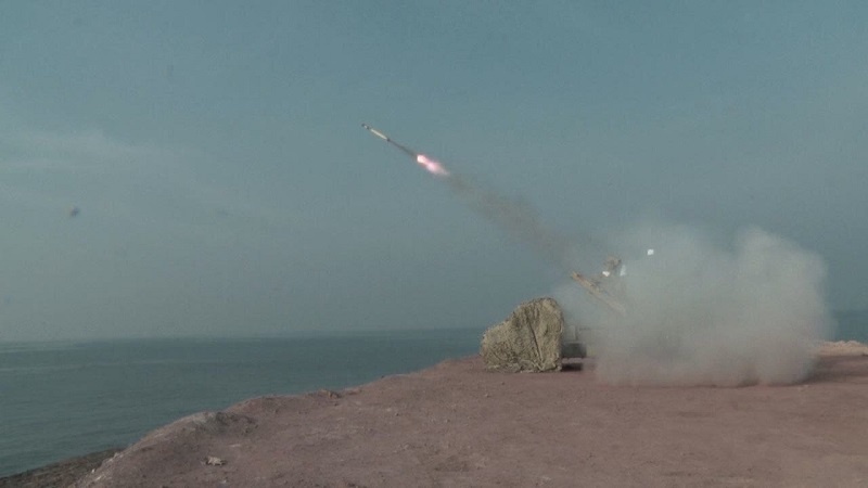 سپاہ پاسداران انقلاب اسلامی کی بحریہ کی فوجی مشقوں کا دوسرا مرحلہ  شروع 