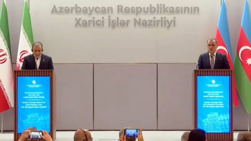 Hər iki nazir münasibətlərin dostluq əsasında qurulduğunu deyir