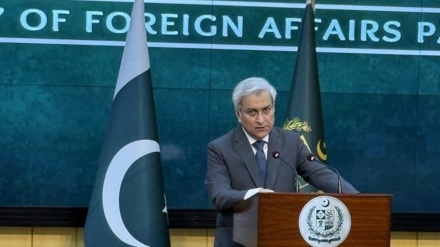 تاکید پاکستان بر بسته ماندن مسیرهای تجاری با افغانستان 