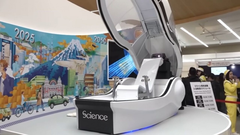 Firotina maşîna mirovşok li Japonê dest pê bû