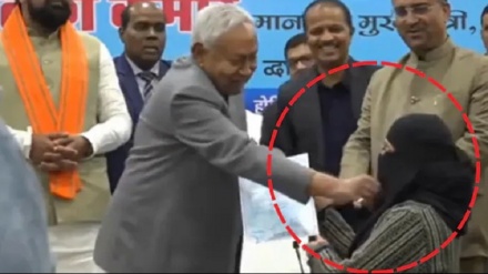 نیتین کمار کی جانب سے ڈاکٹر کا حجاب ہٹانے کا معاملہ، دہلی سپریم کورٹ بار ایسوسی ایشن نے مذمت کر دی 