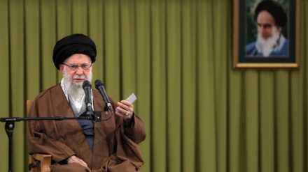 AJATOLLAH HAMENEI: NACIONALNI OTPOR JE FAKTOR OTPORNOSTI PROTIV SVIH OBLIKA PRITISAKA OD STRANE IMPERIJALISTA