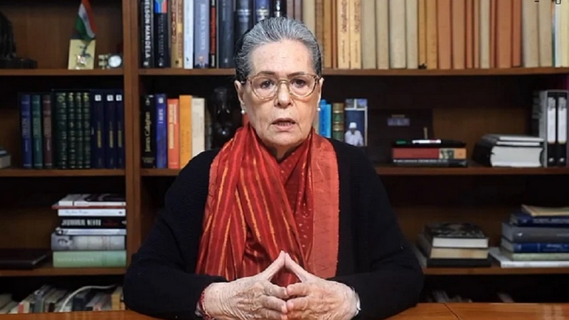 نیا قانون دیہی مزدوروں کے روزگار پر بلڈوزر ہے : سونیا گاندھی