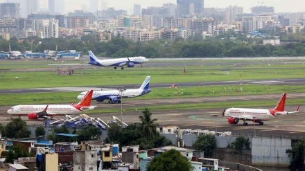 ہندوستان: انڈیگو کی دوسو سے زیادہ پروازیں آج بھی منسوخ، مسافروں کی پریشانیوں کا سلسلہ جاری