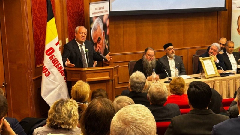 قاسم سلیمانی ایک سچے اور شجاع انسان اور ایک بڑے مفکر تھے: روسی صنعتکار اور مفکر