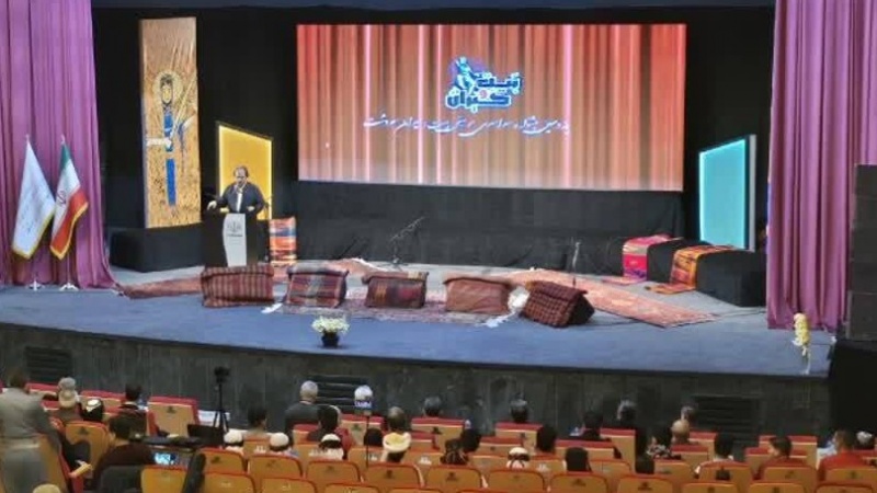 دەسپێکرانی فستیڤاڵی نیشتمانیی 