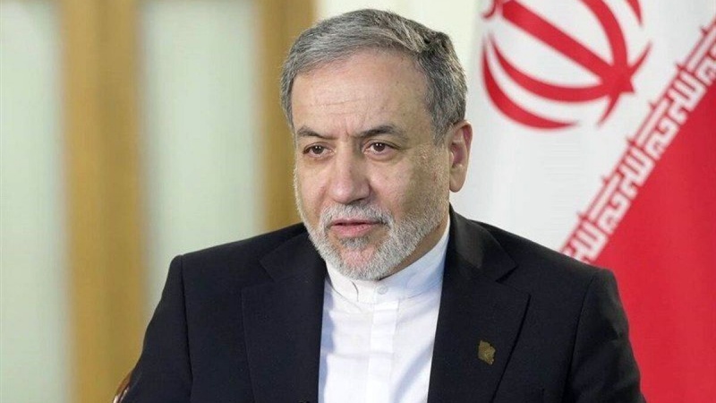 Iraqçî ber bi amerîkîyan va: Cîhanê nexapînin