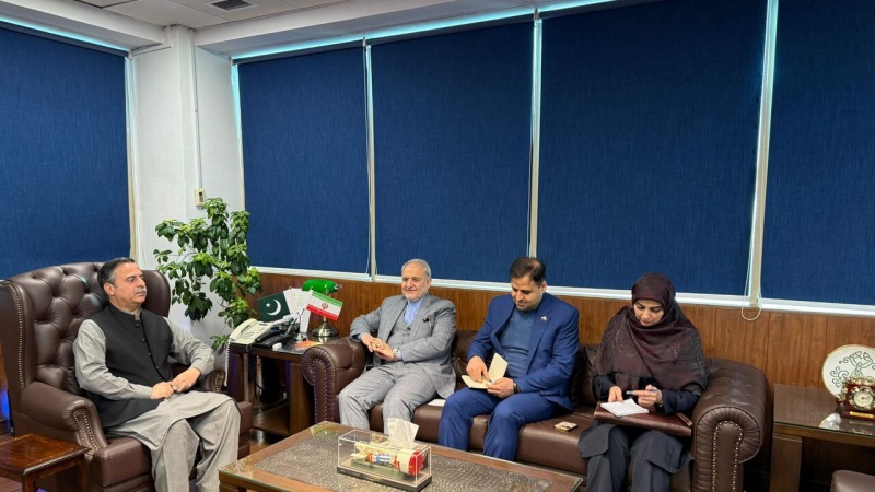 ایران و پاکستان کے تعلقات میں فروغ پر زور 