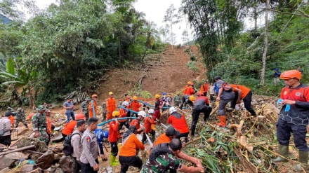 BROJ POGINULIH U RAZORNIM POPLAVAMA U JUGOISTOČNOJ AZIJI DOSTIGAO JE 1.000