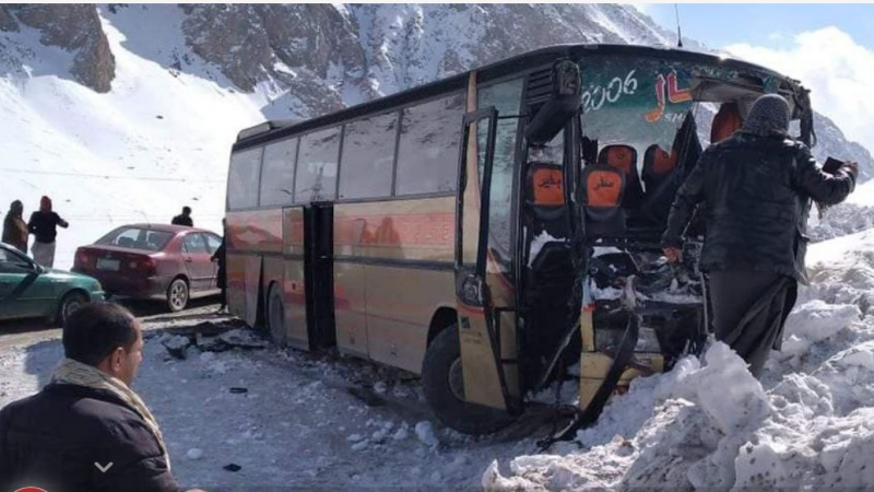 واژگونی اتوبوس در سالنگ؛ ۵ کشته و ۴۴ زخمی