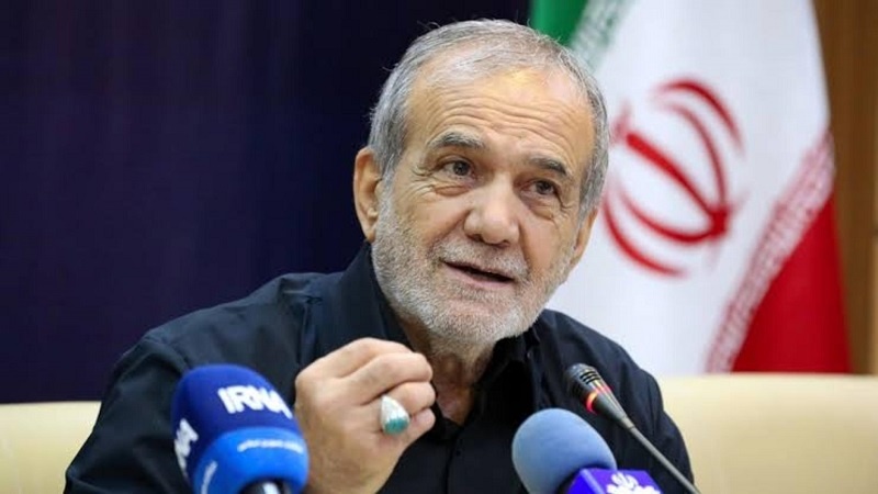 کسی بھی جارحیت پر ایران کا رد عمل جارح کے لیے افسوسناک اور پشیمانی کا باعث ہوگا، ٹرمپ کی گیدڑ بھپکی پر صدر پزشکیان کا انتباہ