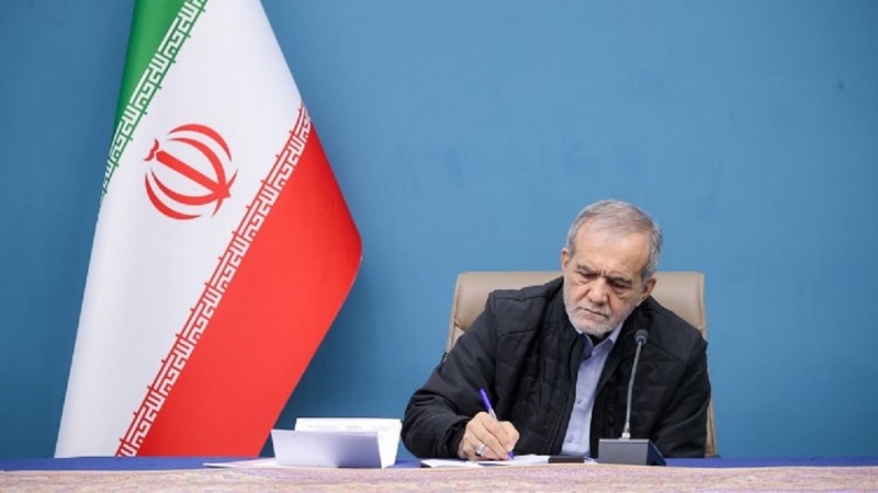 İran prezidenti Həzrət İsa ibn Məryəmin mövludunun ildönümü günü münasibətilə dünya xristianlarına təbrik mesajı ünvanlayıb