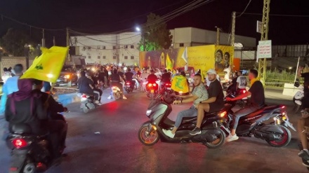 لبنان و صیہونی حکومت میں مذاکرات کی خبروں پر لبنانی عوام برہم، مظاہروں کا انعقاد