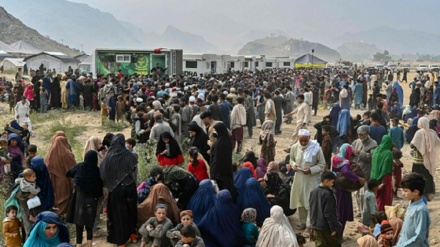 پاکستان؛ افغان مہاجرین کے کیمپ ختم کرنے کی مہم تیز