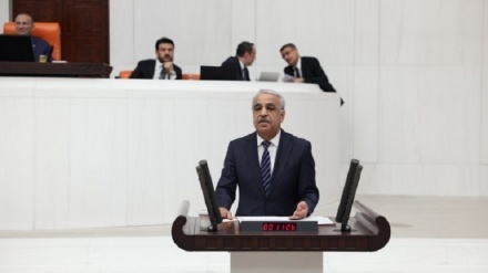 Pêgirîya endamê Desteya Imralîyê ser pêwîstîya amadekirina mafên aştîyê li Tirkîyê