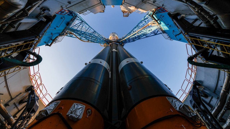 İranın üç peykinin buraxılışı üçün gerisayım başlayıb