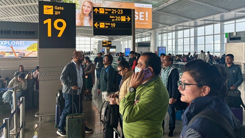 ہندوستان، انڈگو پر پارلیمنٹ میں ہنگامہ 