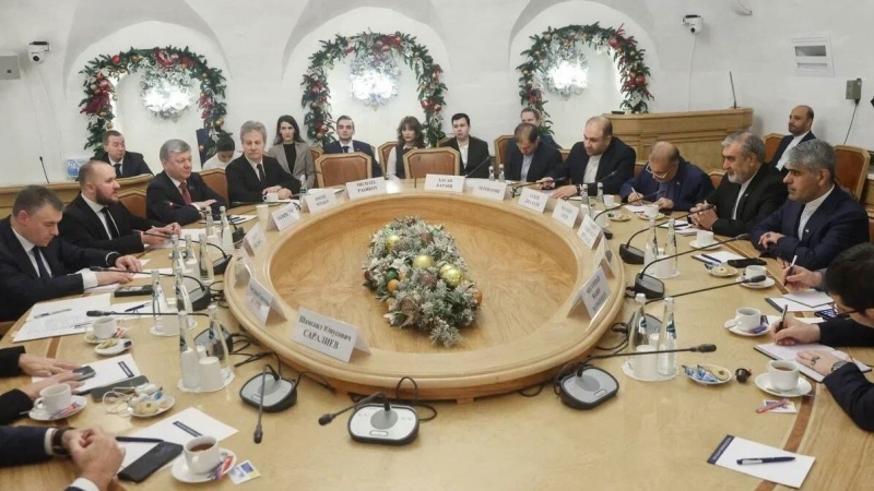 ایران و روسی پارلیمانی رہنماؤں کا باہمی تعاون بڑھانے پر زور