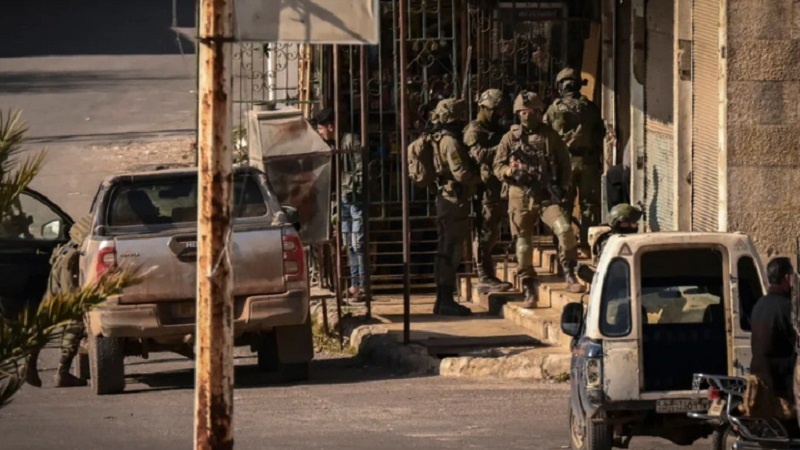 Desteserkirina sivîlên sûrî bi destê leşkerên artêşa Rejîma Sîyonîst