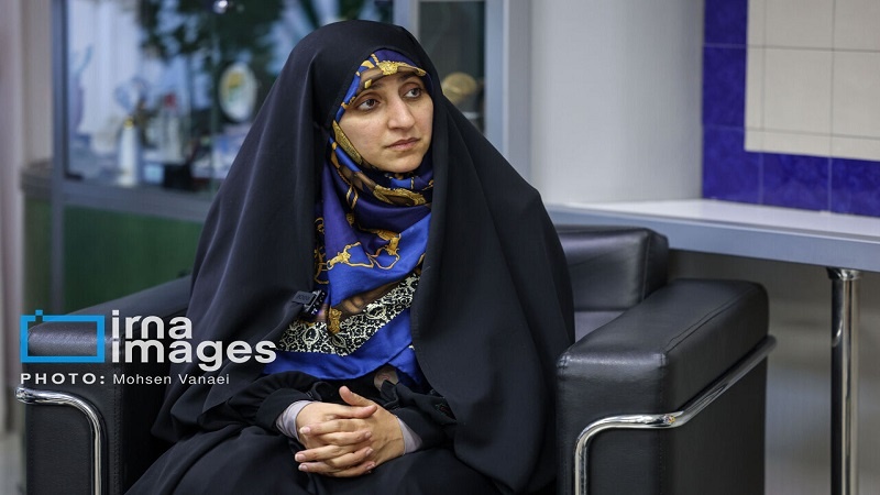 ملک میں 24 فی صد سے زیادہ ایجادات خواتین کے ذریعہ انجام پاتی ہیں، عالمی اوسط 14 سے 17 فی صد: صدرِ ایران کی معاون زہرا بہروز آذر