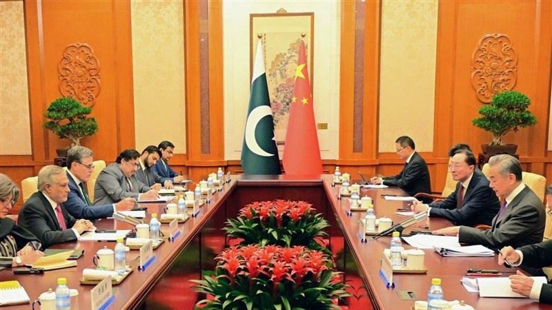 افغانستان سره پر درې اړخیزه خبرو د چین او پاکستان ټینګار