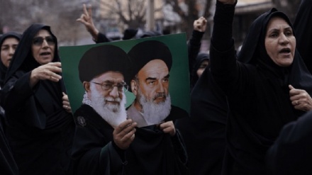   ڕێپێوانی خۆبەخشانەی نوێژکەران لە سەرانسەری ئێران