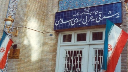 برطانوی سفیر کو ایرانی وزارت خارجہ میں طلب کرلیا گيا