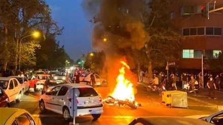 لەناوبرانی سامان و دارایی خەڵک لەچەند شوێنێکی پایتەخت و چەند شاری دیکەی ئێران