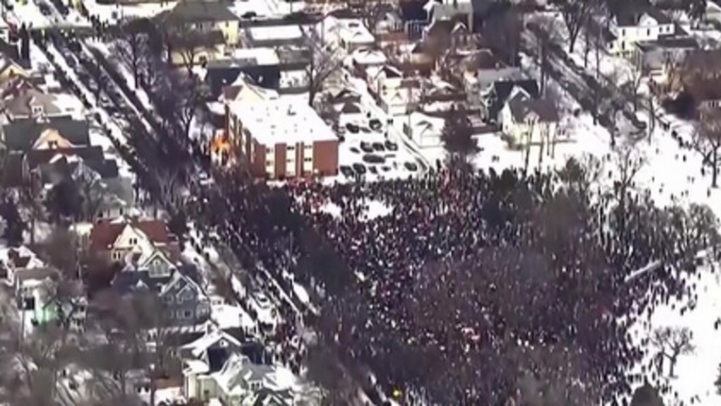 امریکہ میں ٹرمپ کی ایمیگریشن پالیسیوں کے خلاف مظاہرہ