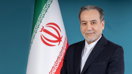 ARAKČI: ČLANOVI IRANSKE AMBASADE U VENECUELI I DALJE PRISUTNI NA MJESTU MISIJE