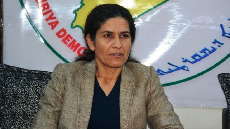 ئیلهام ئەحمەد: دۆخەکە زۆر سەخت و هەستیارە و بۆ هەر رێککەوتنێک گەرەنتیی نێودەوڵەتیمان دەوێ