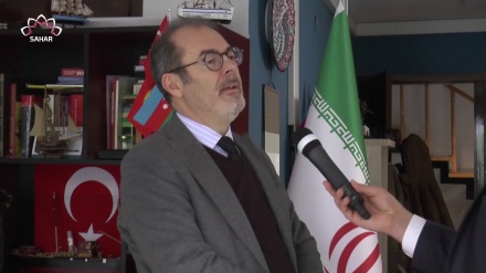 Türkiyə xalqı Amerikanın İranın daxili işlərinə müdaxiləsinə necə baxır?