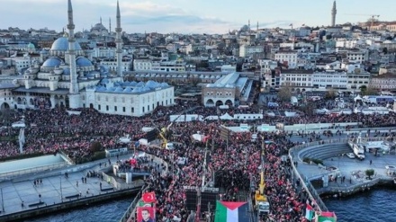 مردم ترکیه سال نو را با تظاهرات گسترده در حمایت از غزه آغاز کردند