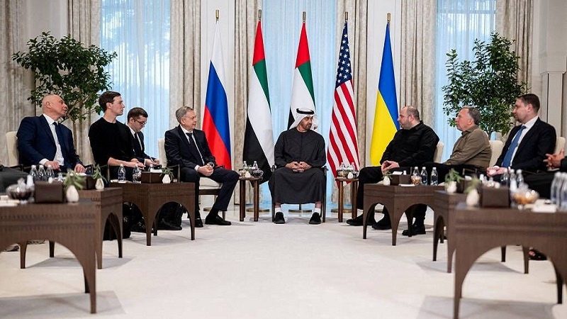ابوظہبی میں روس، امریکہ اور یوکرین کے درمیان مذاکرات اختتام پذیر: مذاکرات کے نتائج سے نامہ نگار بے خبر!
