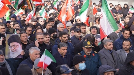 Em heta dawîn dilopa xwîna xwe desta ji vê alayê nakişînin