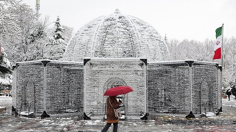 سفید برف، خاموش گلیاں، اور تہران کا نیا روپ