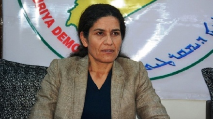  Ilham Ehmed: Rewş gelekî dijwar e u ji bo her lihevkirinekê em garantîya navdewletî dixwazin
