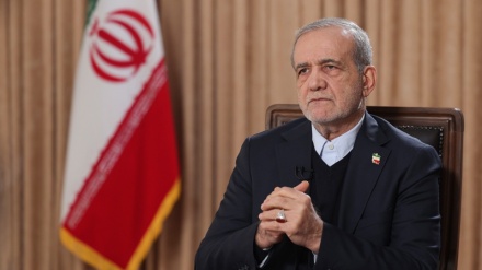 صدر ایران: دشمنوں نے اپنے مقصد کی تکمیل کے لئے تربیت یافتہ دہشت گرد ایران بھیجے ہيں