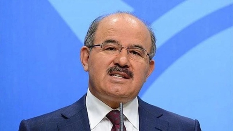 Huseyîn Çelîk: Hûn bi Ehmed Şer re diaxivin lê Kurdan red dikin