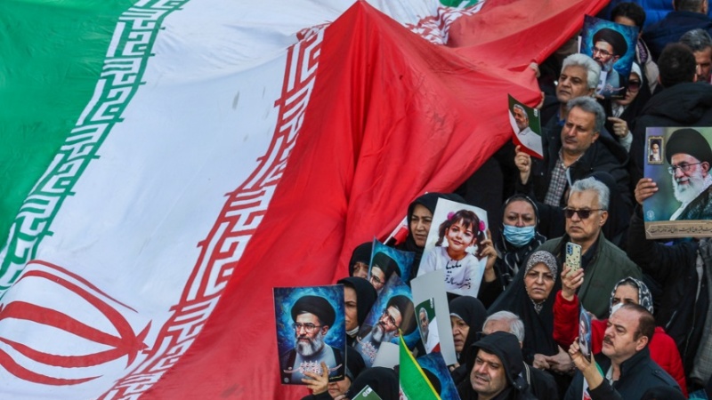 Yekitîya bi milyonan welatîyên îranî dijî terorîsma sîyonîstî- amerîkî - Beşa 3