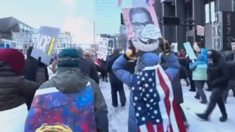 امریکہ میں تین سو سے زائد مظاہروں اور دھرنوں کی خبریں