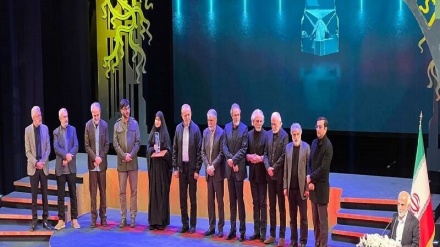 ڕێوڕەسمی کۆتایی چل و چوارەمین فێستیڤاڵی فیلمی فەجر لە تەلاری وەحدەتی تاران 