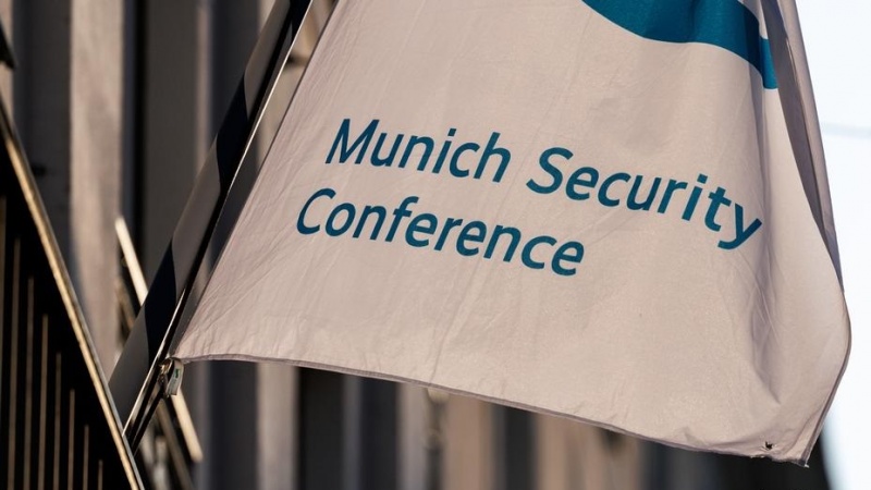 Konfiransa Emnî ya Munîxê: Trump hola têkderê pergala piştî cengê ye