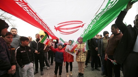 ڕەنگدانەوەی بەربڵاوی ئامادە بوونی دەیان ملوێنی ئێرانییەكان لە ڕێپێوانی 22 ڕێبەندان لە مێدیا جیهانیەكاندا