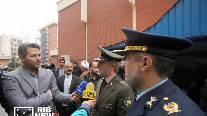 ہم نے بارہ روزہ دفاع مقدس سے قیمتی تجربات حاصل کیے ہیں جس سے ہمیں بہت اچھی تیاری کا موقع ملا ہے : ایران