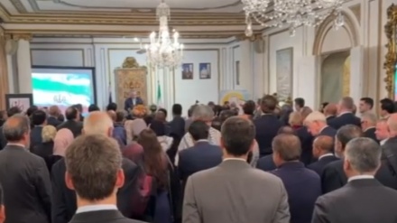 بەرزڕاگرتنی ساڵڕۆژی سەرکەوتنی شۆڕشی ئیسلامی ئێران لە لەندەن