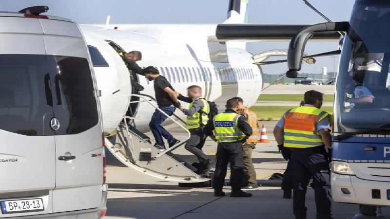 ترکیہ؛ افغان مہاجرین کے خلاف گھیرا تنگ