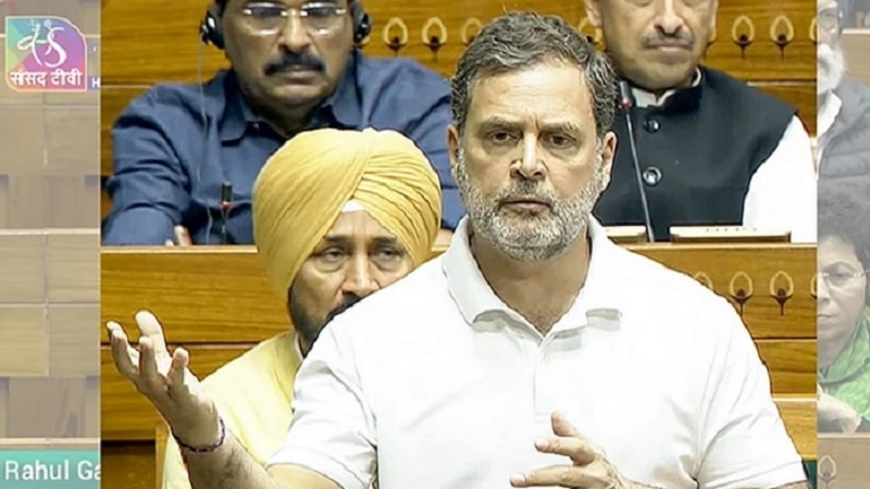 آخر امریکہ ہمارے فیصلے کیسے طے کر رہا ہے؟: راہل گاندھی