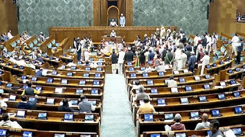 ہندوستان؛ لوک سبھا میں ایک بار پھر شدید ہنگامہ آرائی