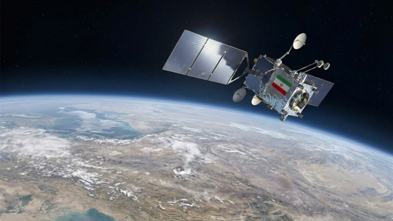 Yekemîn setelayta Îranê ji bo weşana Televîzyonê bo Fezayê hat avêtin